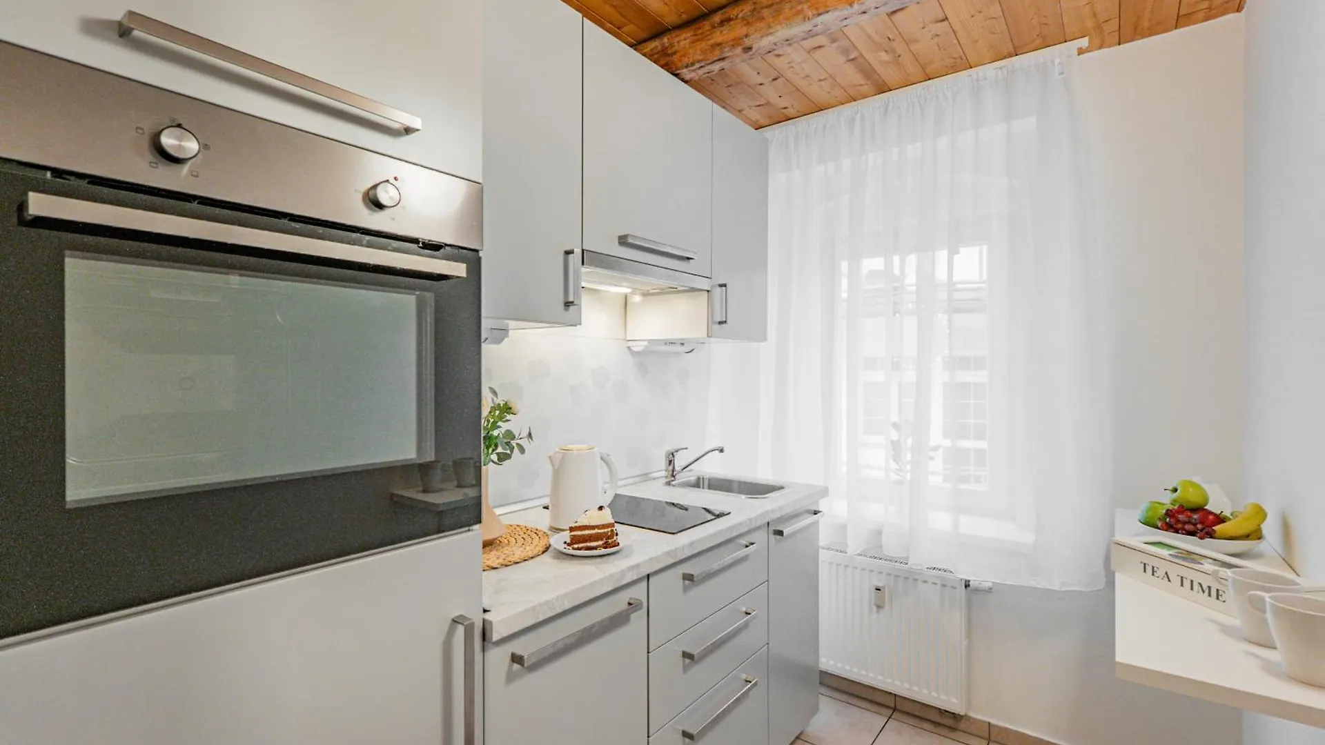 Karlsbad Apartments